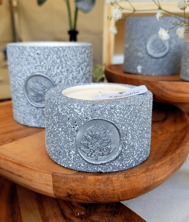 Adorable - Bougie &quot;Granit&quot; - Taille S ou L 