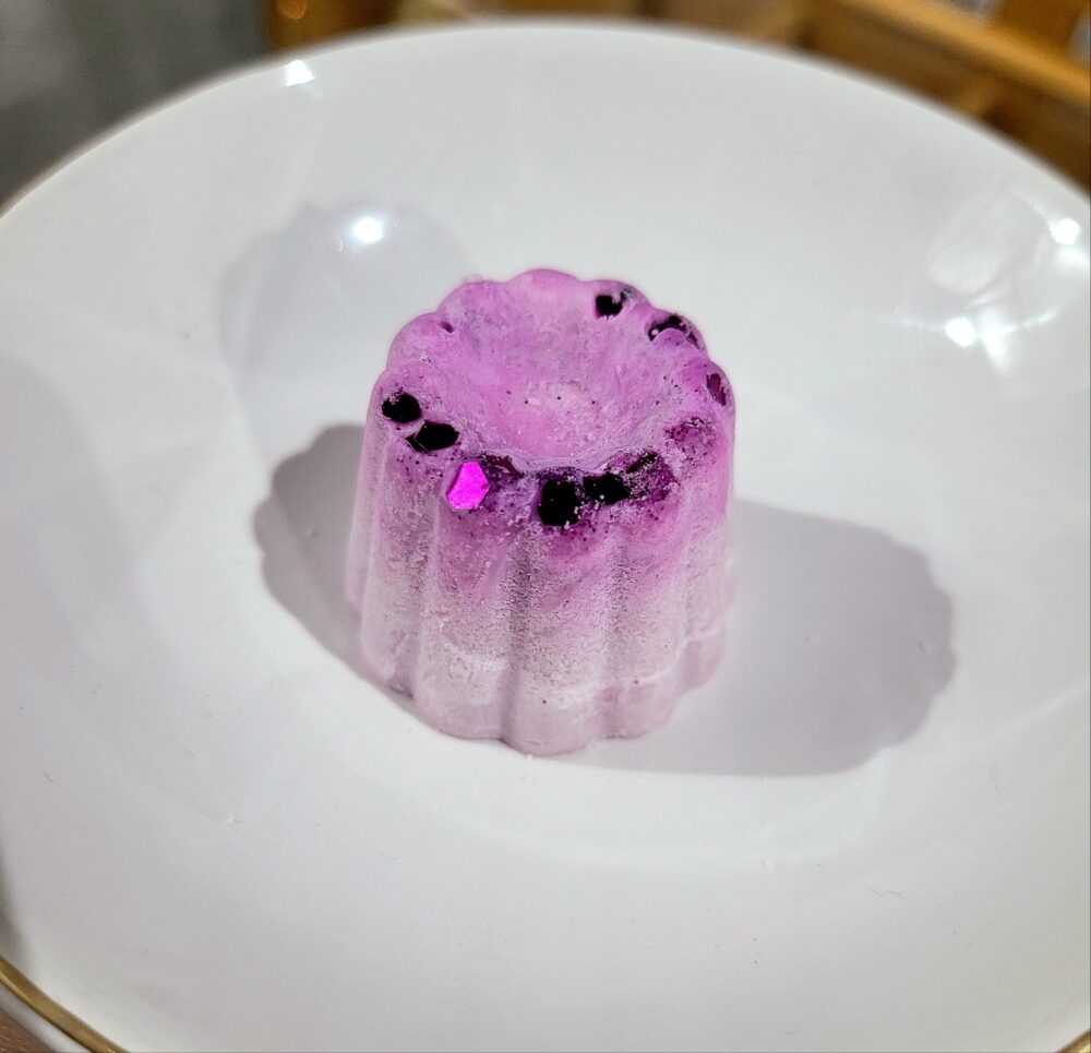 Mûre myrtille - Fondant de cire Mini Cannelé